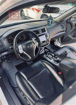 نيسان ألتيما